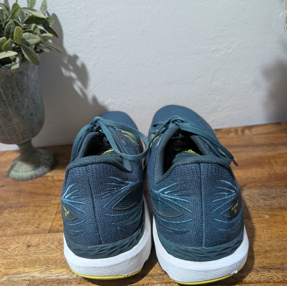 New Balance Men\'s Fresh Foam X 860 V12 Running Shoes, Teal/Yellow, 13 Medium  US main image 4